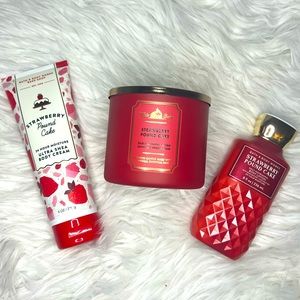⭐️BATH & BODY WORKS / WHITE BARN⭐️🍓 STRAWBERRY POUND CAKE TRIO‼️